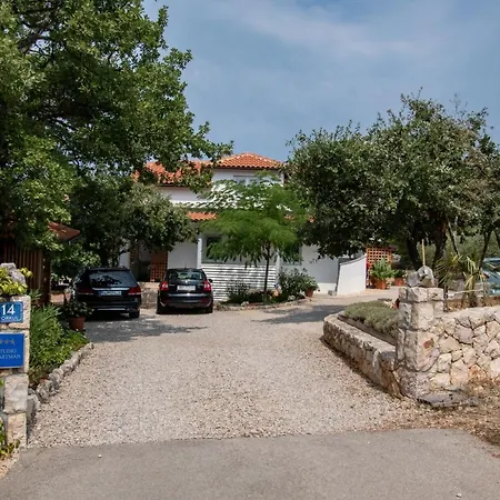Apartment Milena *